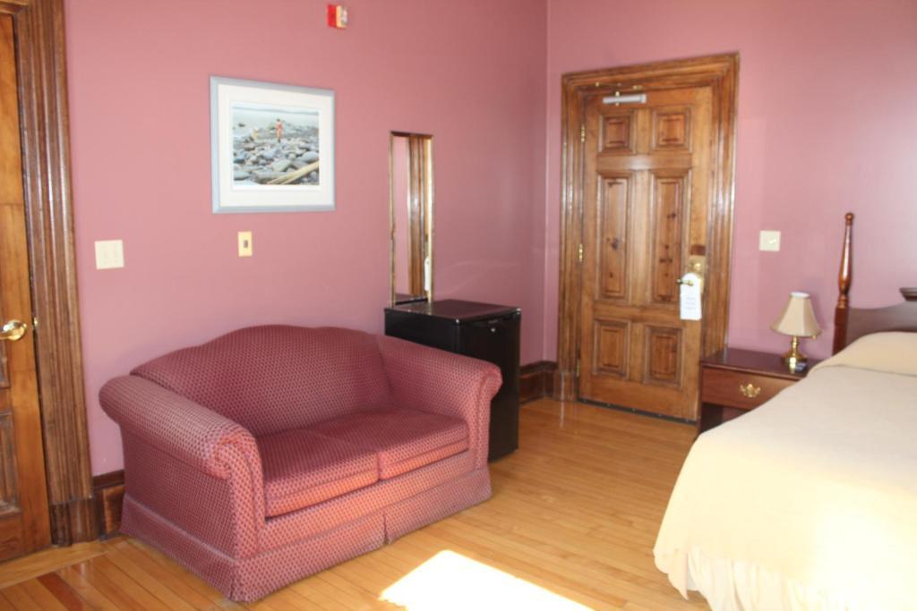 Customs House Inn Pictou Camera foto